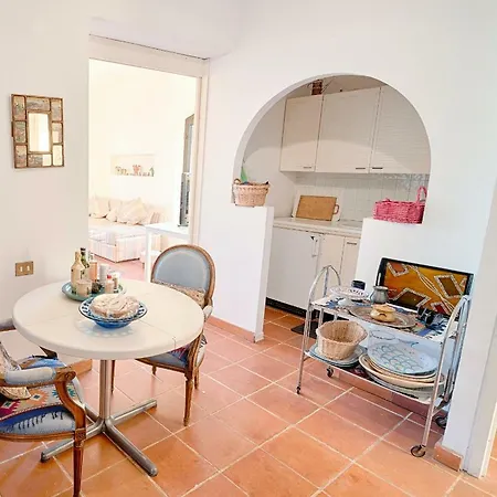 Nella Torre * Grimaldi (Liguria)