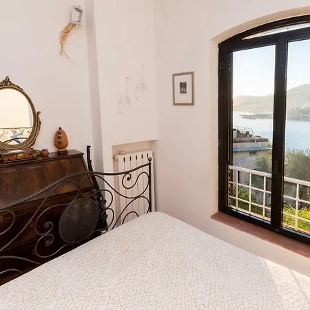 Apartment Nella Torre Grimaldi (Liguria)